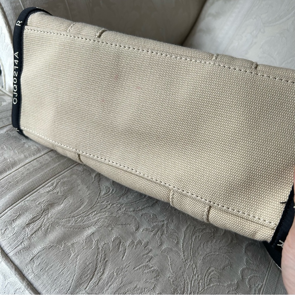 🆕 Marc Jacobs The Jacquard Medium traveller Tote Bag beige with contrast trim - Picture 16 of 16